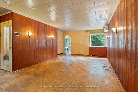 Photo 13 at 102 Kalmar Avenue N, Cliffside, Toronto