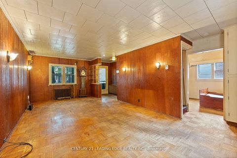 Photo 14 at 102 Kalmar Avenue N, Cliffside, Toronto Photo 14 at 102 Kalmar Avenue N, Cliffside, Toronto