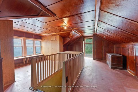 Photo 18 at 102 Kalmar Avenue N, Cliffside, Toronto