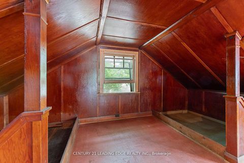 Photo 22 at 102 Kalmar Avenue N, Cliffside, Toronto