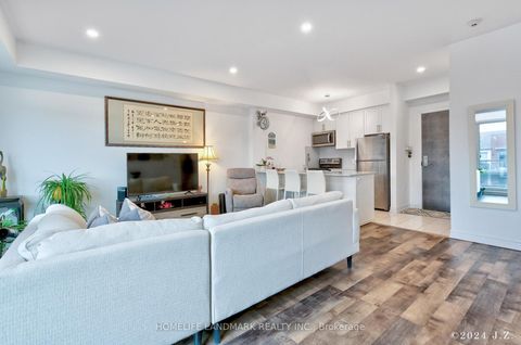 Photo 11 at 308 - 2370 Khalsa Gate, WM Westmount, Oakville