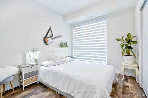 Photo 13 at 308 - 2370 Khalsa Gate, WM Westmount, Oakville