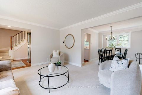 Photo 5 at 1409 Grand Boulevard, FA Falgarwood, Oakville