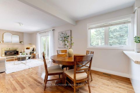 Photo 9 at 1409 Grand Boulevard, FA Falgarwood, Oakville