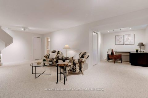 Photo 26 at 1409 Grand Boulevard, FA Falgarwood, Oakville