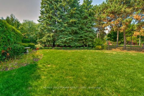 Photo 31 at 1409 Grand Boulevard, FA Falgarwood, Oakville