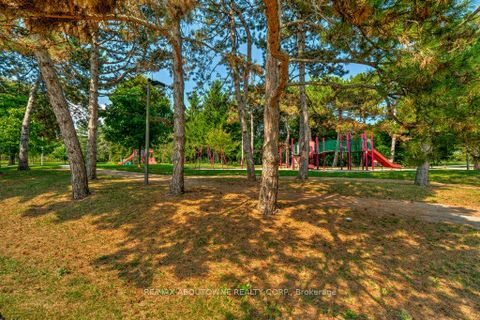 Photo 34 at 1409 Grand Boulevard, FA Falgarwood, Oakville