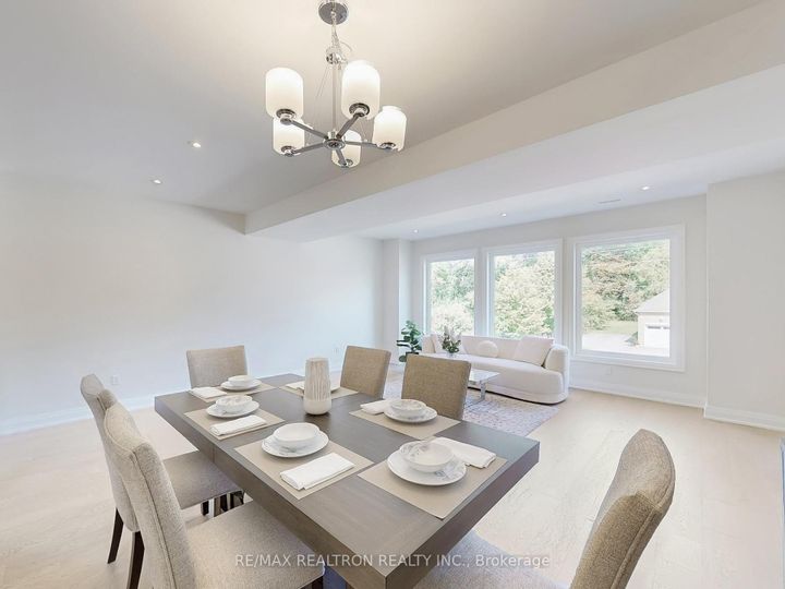 Photo 6 at 157 Snively Street, Oak Ridges Lake Wilcox, Richmond Hill