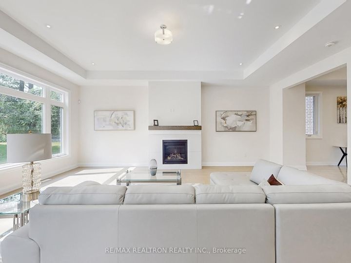 Photo 12 at 157 Snively Street, Oak Ridges Lake Wilcox, Richmond Hill