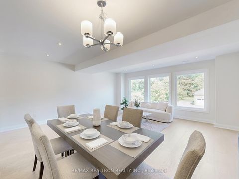 Photo 6 at 157 Snively Street, Oak Ridges Lake Wilcox, Richmond Hill