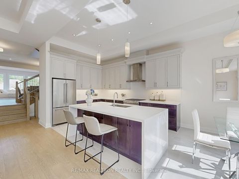 Photo 14 at 157 Snively Street, Oak Ridges Lake Wilcox, Richmond Hill