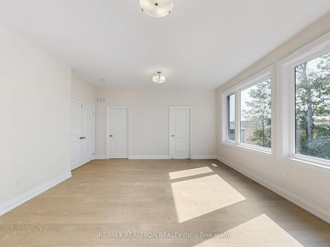 Photo 25 at 157 Snively Street, Oak Ridges Lake Wilcox, Richmond Hill