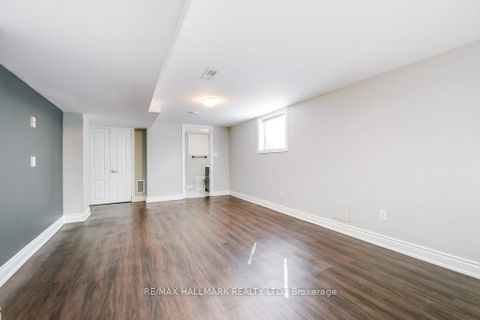 Photo 16 at 22 Fran Drive, West Woodbridge, Vaughan