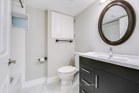 Photo 21 at 22 Fran Drive, West Woodbridge, Vaughan