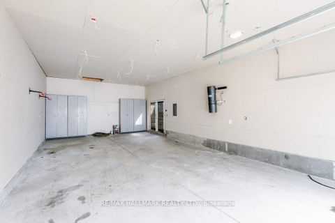 Photo 25 at 22 Fran Drive, West Woodbridge, Vaughan