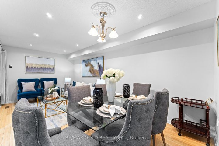 Photo 11 at 83 Mount Ranier Crescent, Wellington, Brampton
