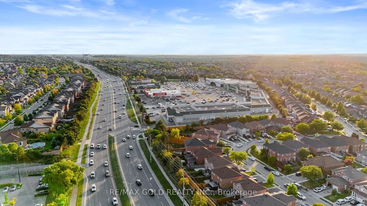 Photo 49 at 83 Mount Ranier Crescent, Wellington, Brampton