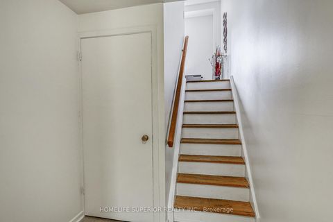 Photo 2 at 57 - 121 Centennial Road, Centennial Scarborough, Toronto
