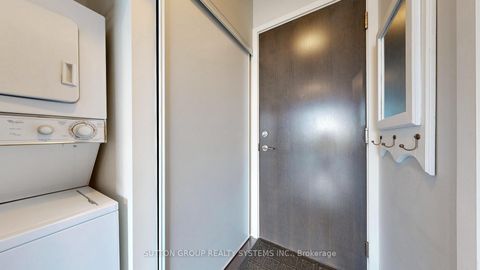 Photo 8 at 1206 - 105 The Queensway Avenue, Swansea, Toronto