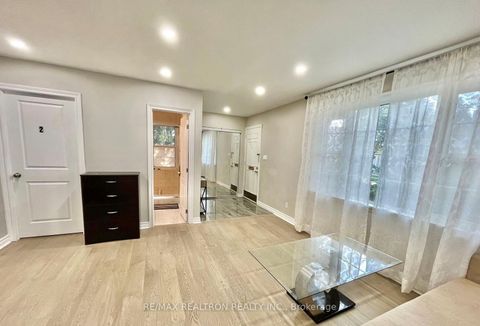 Photo 7 at 298 Empress Avenue S, Willowdale East, Toronto
