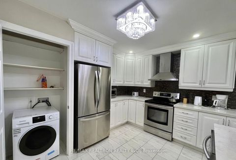 Photo 8 at 298 Empress Avenue S, Willowdale East, Toronto