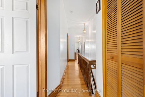 Photo 22 at 790 Manning Avenue, Annex, Toronto