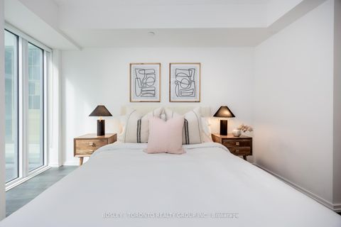 Photo 22 at 844 - 5 Soudan Avenue, Mount Pleasant West, Toronto