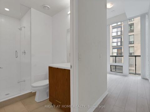 Photo 4 at 506 - 60 Shuter Street, Yonge Corridor, Toronto Photo 4 at 506 - 60 Shuter Street, Yonge Corridor, Toronto