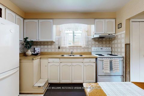 Photo 12 at 11 Midcroft Drive, Malvern West, Toronto