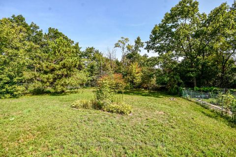 Photo 8 at 199 Anne Street N, Sunnidale, Barrie