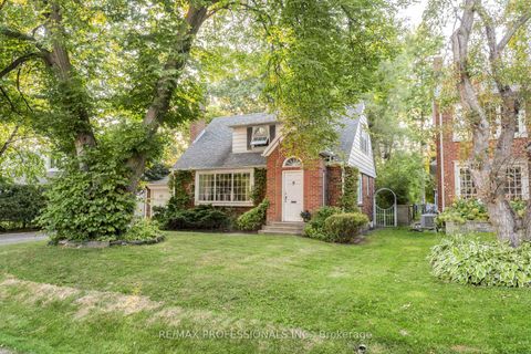 Photo 5 at 43 Nottingham Drive, Humber Valley, Toronto