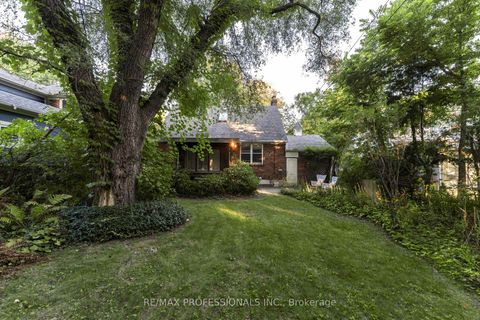 Photo 31 at 43 Nottingham Drive, Humber Valley, Toronto