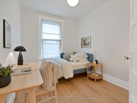 Photo 23 at 11 Carling Avenue, Junction, Toronto