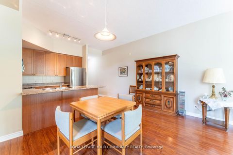 Photo 4 at 110 - 11121 Yonge Street, Devonsleigh, Richmond Hill