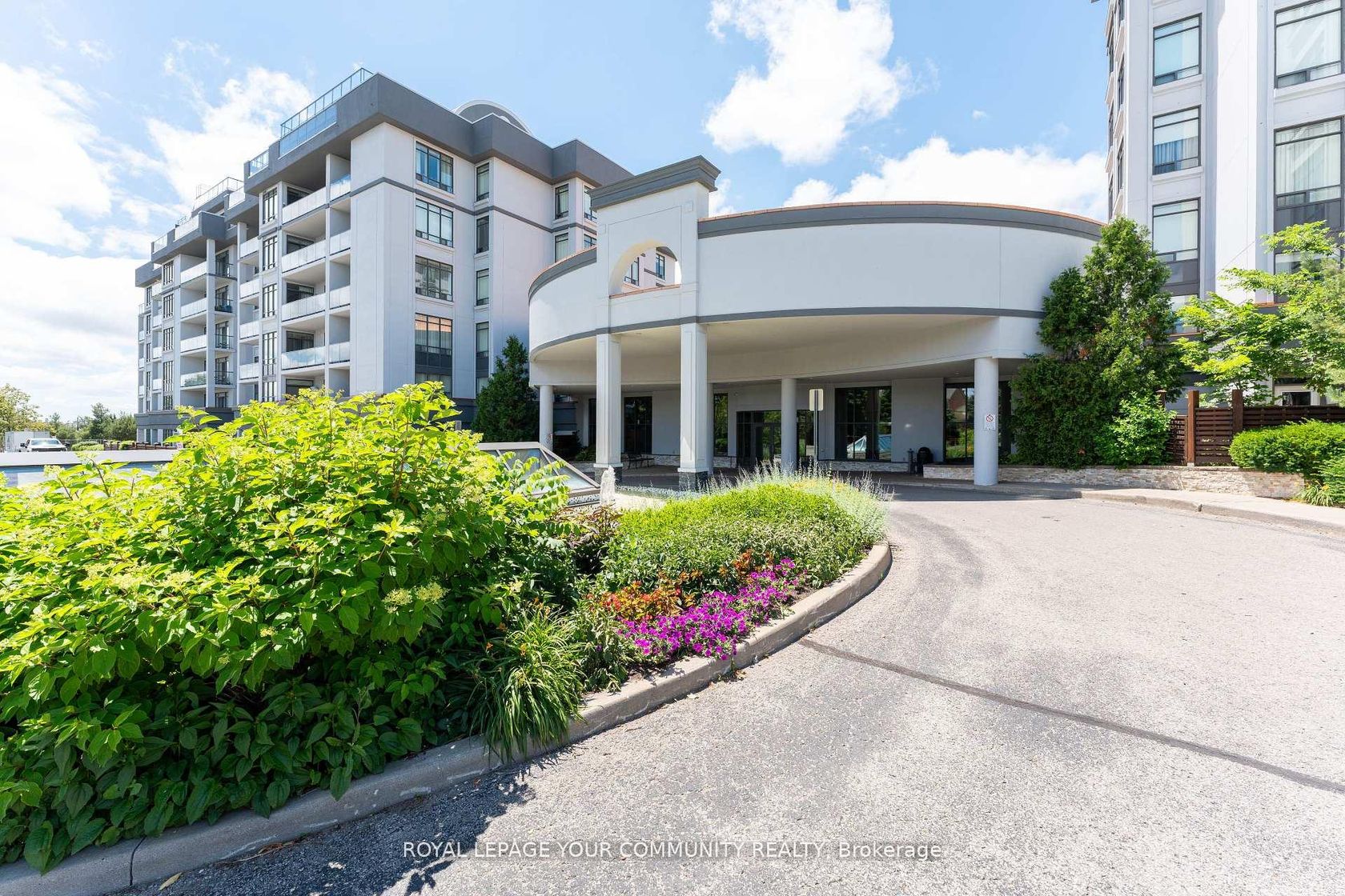 110 - 11121 Yonge Street, Devonsleigh, Richmond Hill 