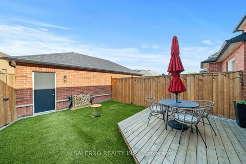 Photo 41 at 17 Castle Park Boulevard, Sonoma Heights, Vaughan