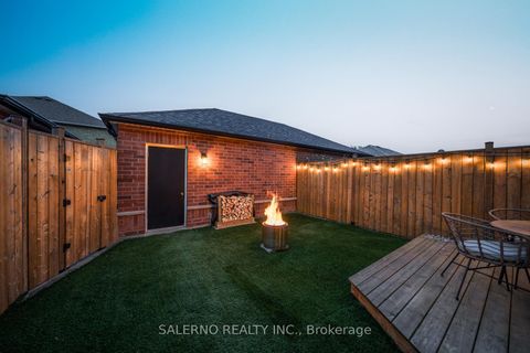 Photo 42 at 17 Castle Park Boulevard, Sonoma Heights, Vaughan