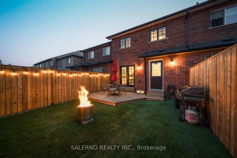 Photo 44 at 17 Castle Park Boulevard, Sonoma Heights, Vaughan