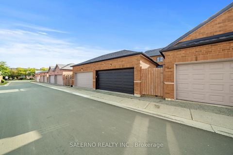 Photo 46 at 17 Castle Park Boulevard, Sonoma Heights, Vaughan