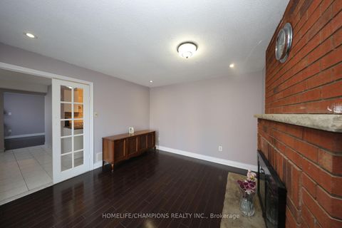 Photo 4 at 46 Canmore Boulevard, Highland Creek, Toronto