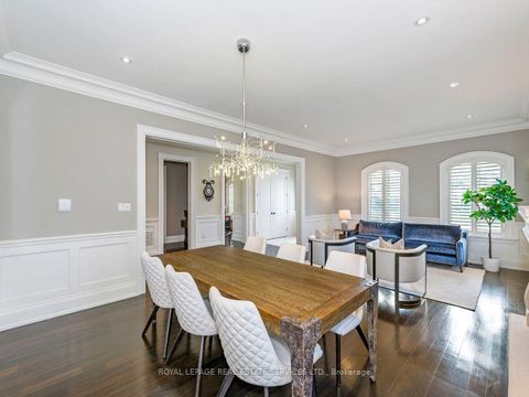 Photo 5 at 67 Renown Road, City Centre West, Toronto