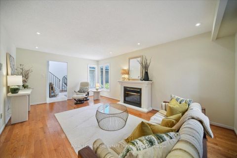 Photo 8 at 19 Millsborough Crescent, West Deane, Toronto