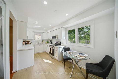 Photo 11 at 19 Millsborough Crescent, West Deane, Toronto