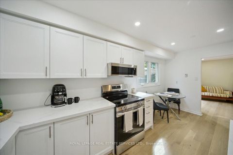 Photo 13 at 19 Millsborough Crescent, West Deane, Toronto
