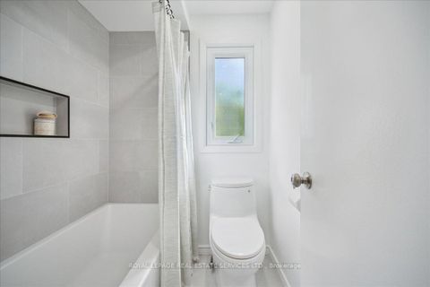 Photo 27 at 19 Millsborough Crescent, West Deane, Toronto