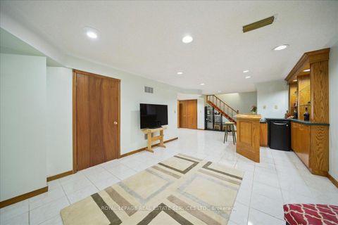 Photo 30 at 19 Millsborough Crescent, West Deane, Toronto