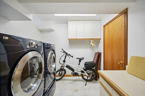 Photo 35 at 19 Millsborough Crescent, West Deane, Toronto