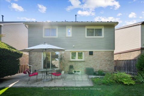 Photo 42 at 19 Millsborough Crescent, West Deane, Toronto