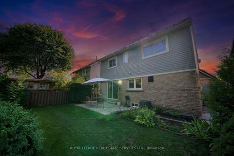 Photo 43 at 19 Millsborough Crescent, West Deane, Toronto