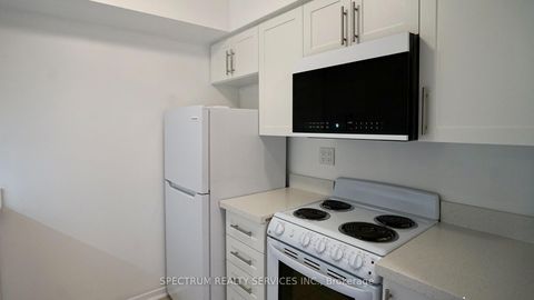 Photo 8 at 1605 - 44 St Joseph Street, Bay Street Corridor, Toronto